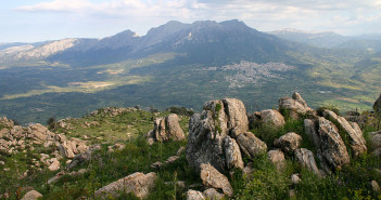 Panorama_di_Oliena_dal_Monte_Ortobene